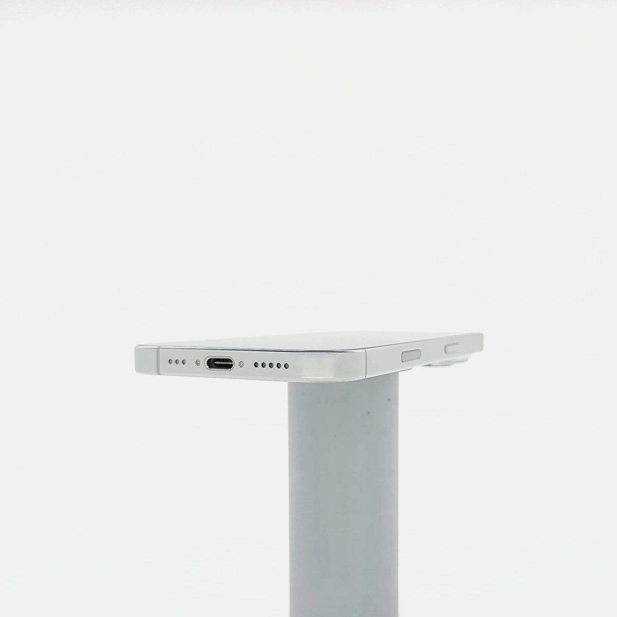 95新 Apple iPhone 16 Pro 128G 白色鈦金屬 中國大陸版
