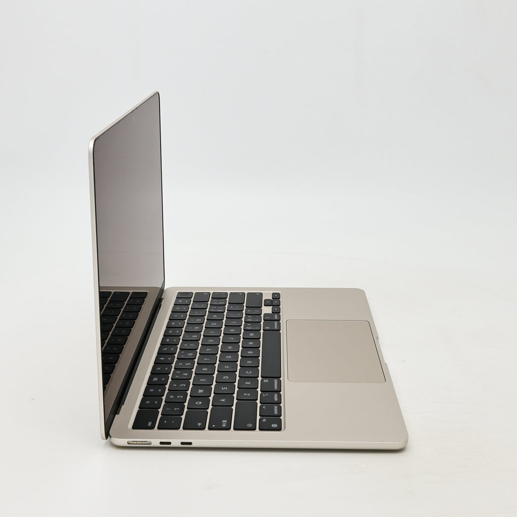 99新 Apple MacBook Air 22年 13寸 M2（8+8核） 8G RAM 256G SSD 星光色