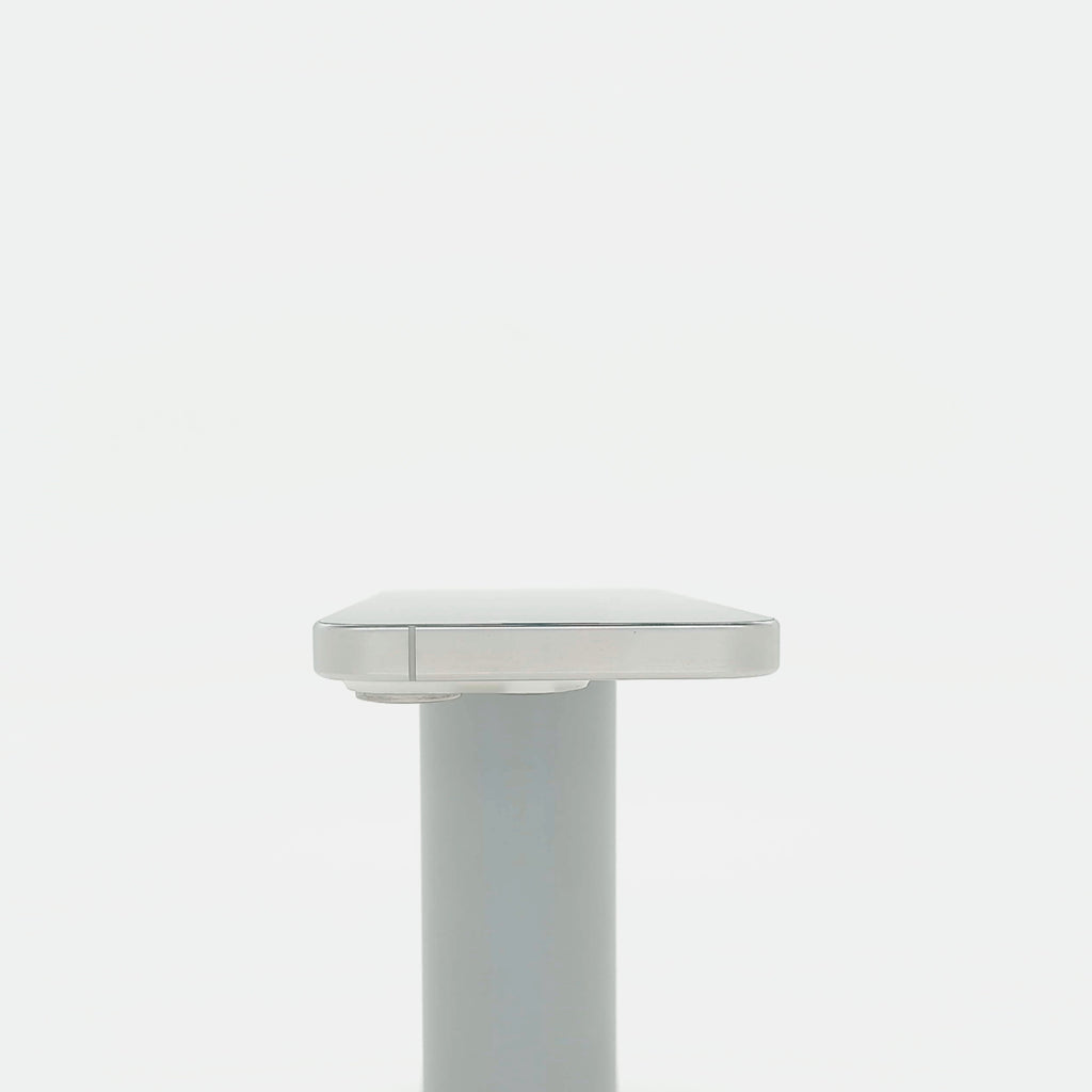 95新 Apple iPhone 15 Pro 128G 白色鈦金屬 中國大陸版