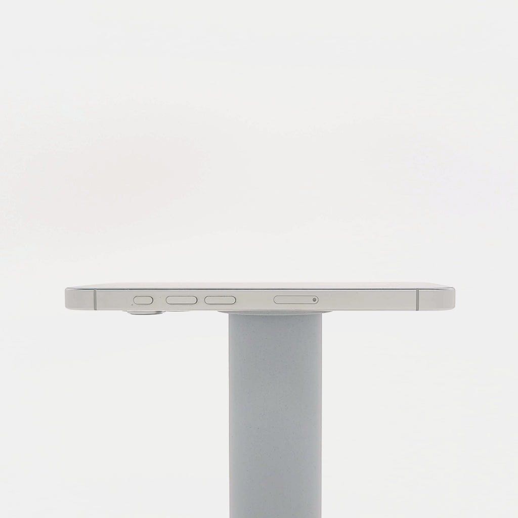 95新 Apple iPhone 16 Pro 128G 白色鈦金屬 中國大陸版