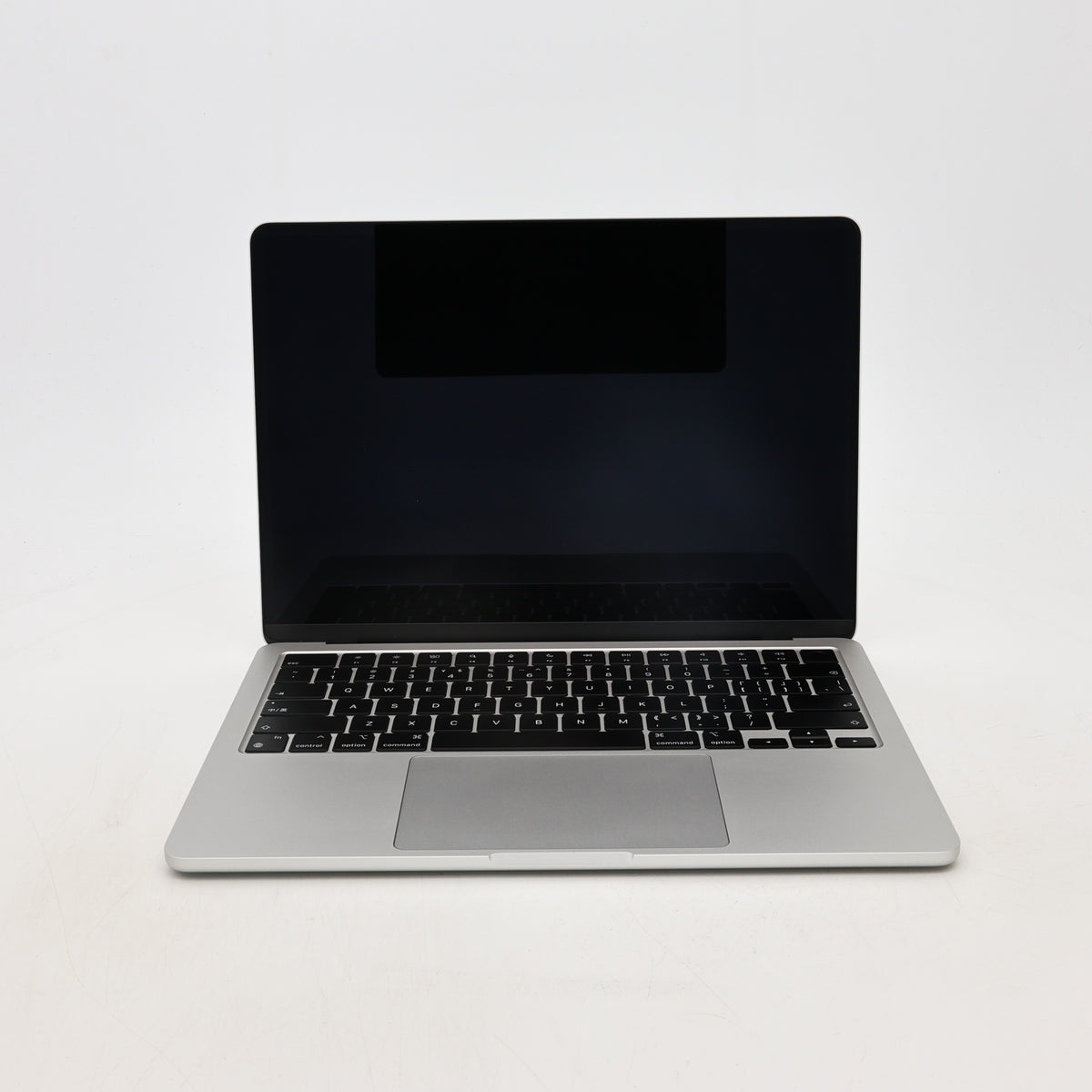 95新 Apple MacBook Air 24年 13寸 M3（8+8核） 8G RAM 256G SSD 銀色