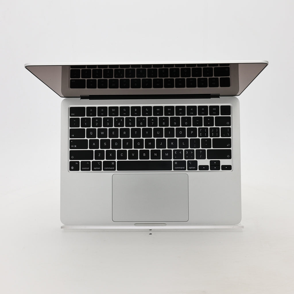 95新 Apple MacBook Air 24年 13寸 M3（8+8核） 8G RAM 256G SSD 銀色