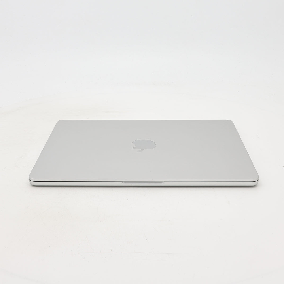 95新 Apple MacBook Air 24年 13寸 M3（8+8核） 8G RAM 256G SSD 銀色