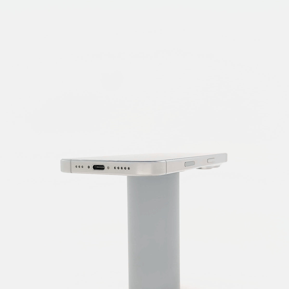 95新 Apple iPhone 16 Pro 128G 白色鈦金屬 中國大陸版