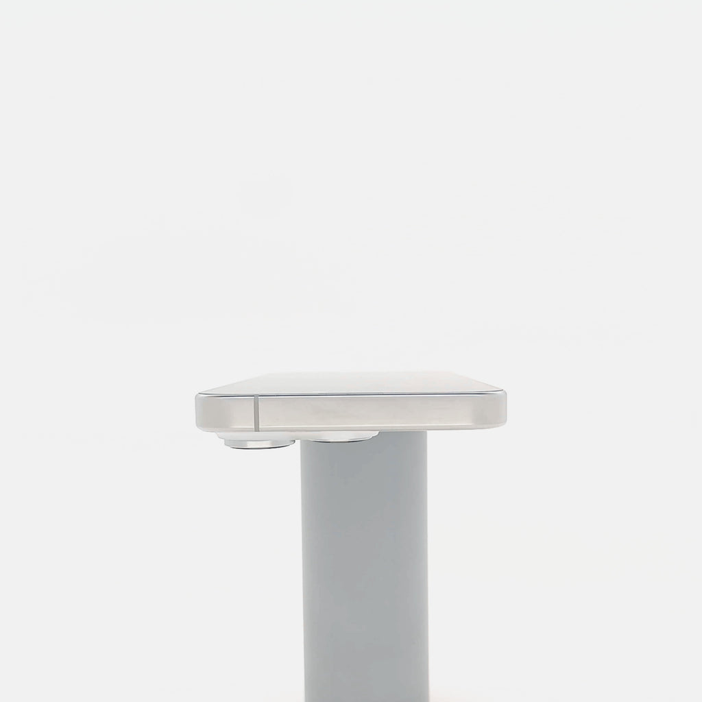 95新 Apple iPhone 16 Pro 128G 白色鈦金屬 中國大陸版