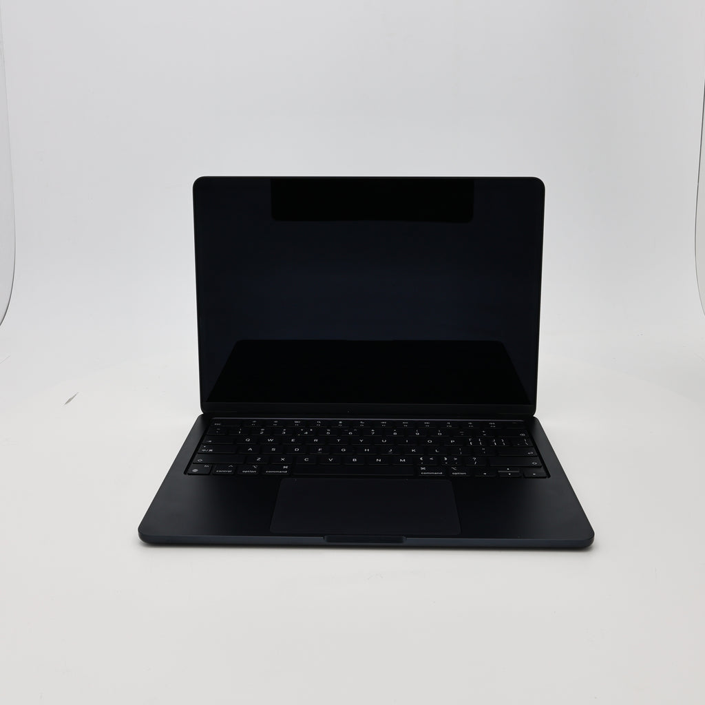 95新 Apple MacBook Air 22年 13寸 M2（8+8核） 8G RAM 256G SSD 午夜色