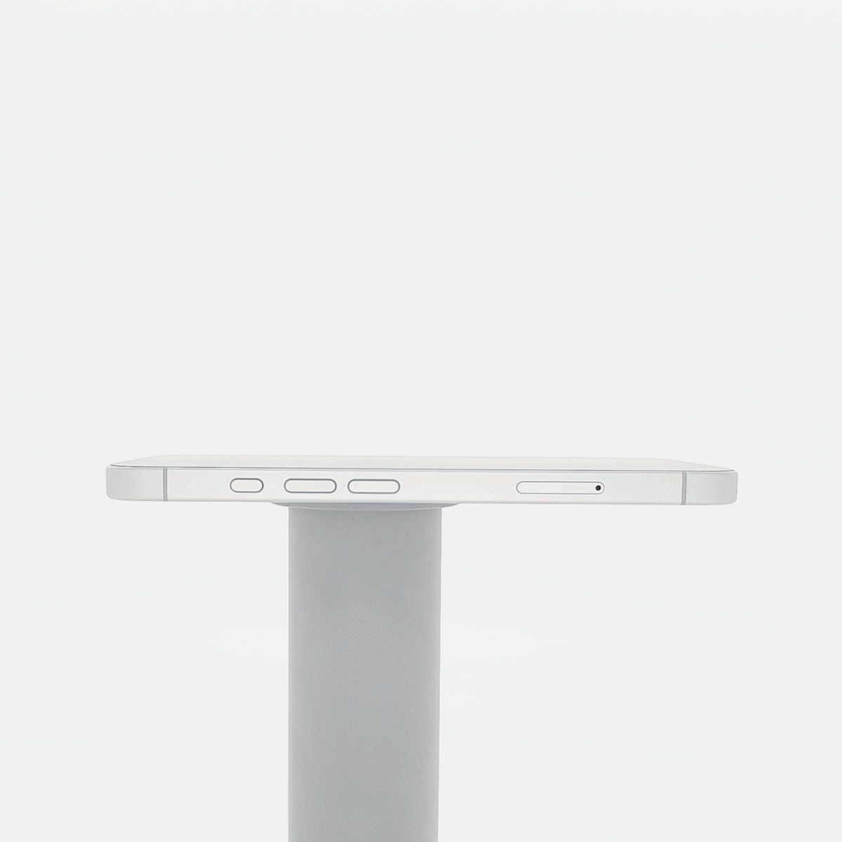 95新 Apple iPhone 16 128G 白色 中國大陸版