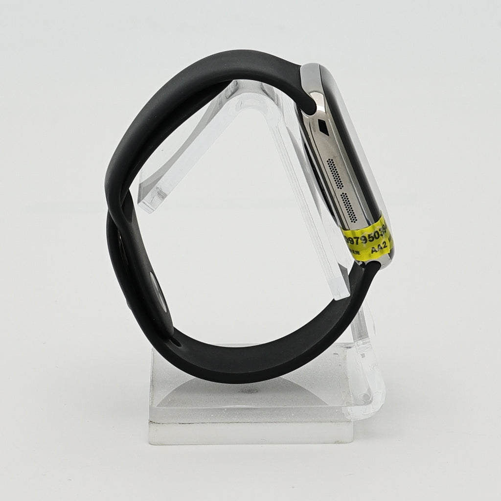 99新 Apple Watch Series 10 46毫米 鈦金屬