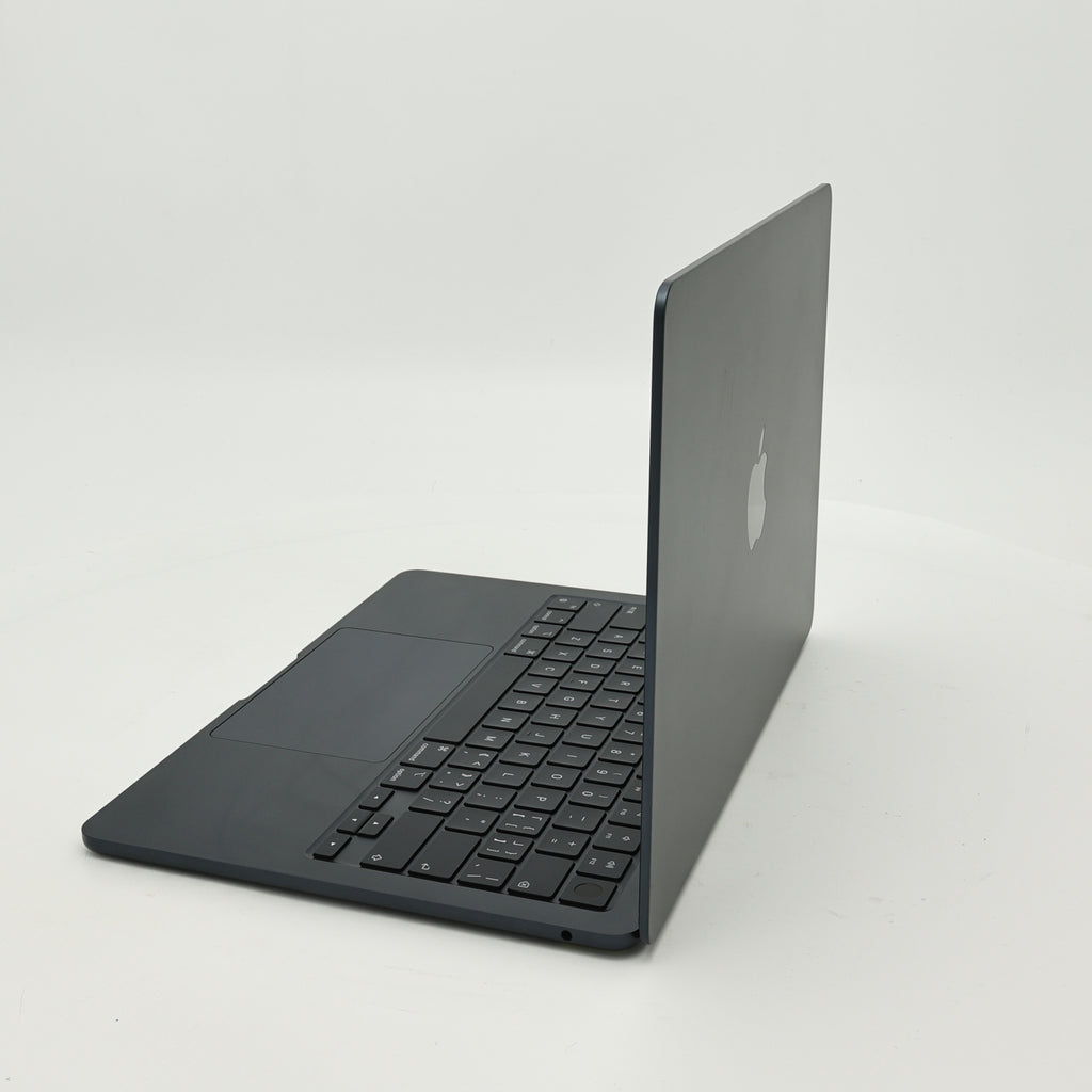 95新 Apple MacBook Air 22年 13寸 M2（8+8核） 16G RAM 256G SSD 午夜色