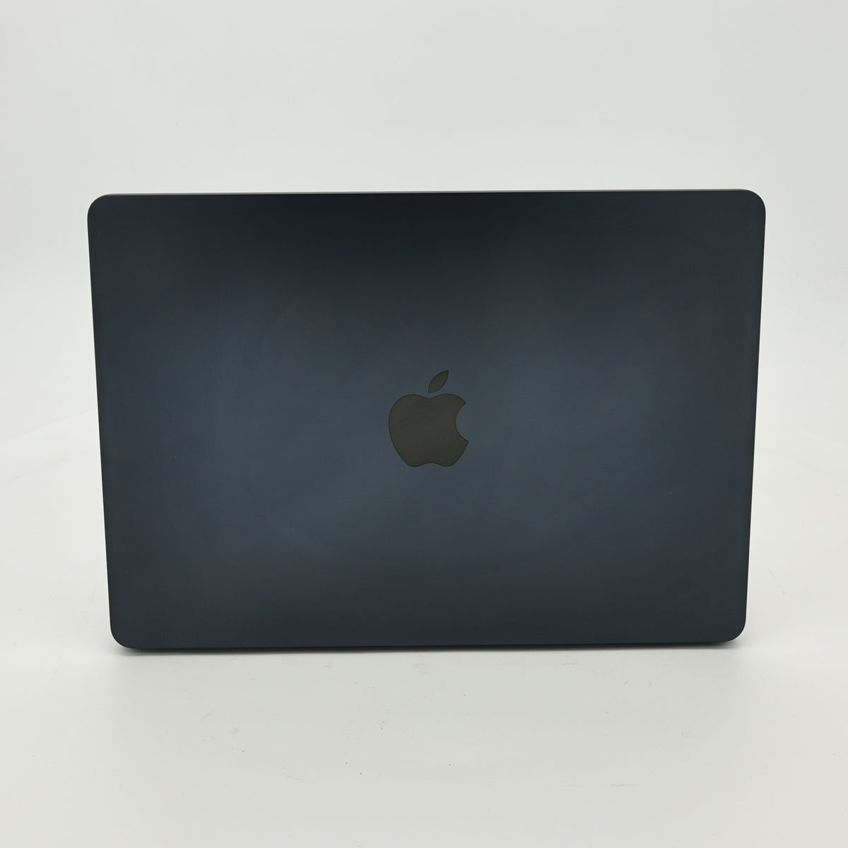 95新 Apple MacBook Air 22年 13寸 M2（8+8核） 16G RAM 256G SSD 午夜色