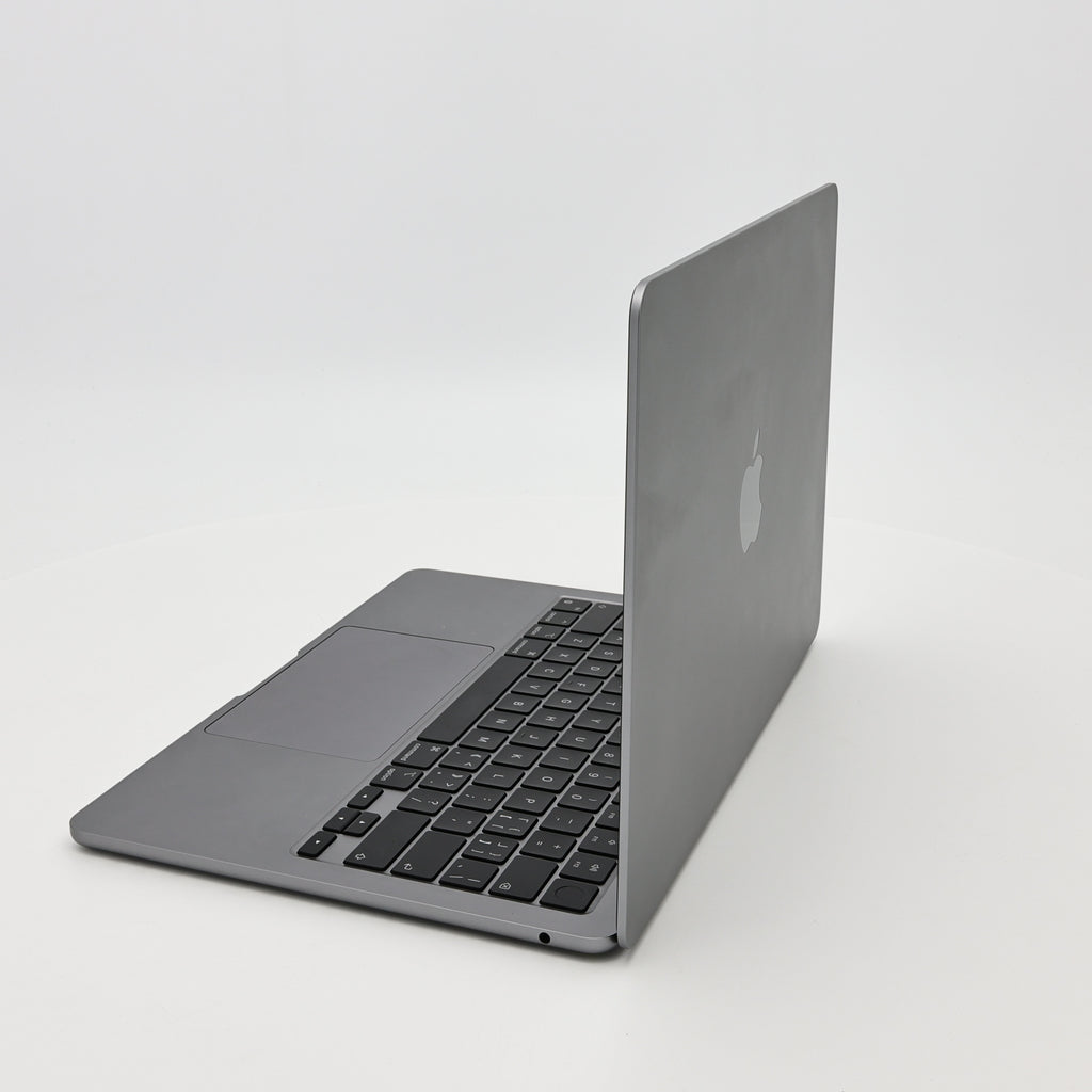 99新 Apple MacBook Air 22年 13寸 M2（8+8核） 8G RAM 256G SSD 深空灰色
