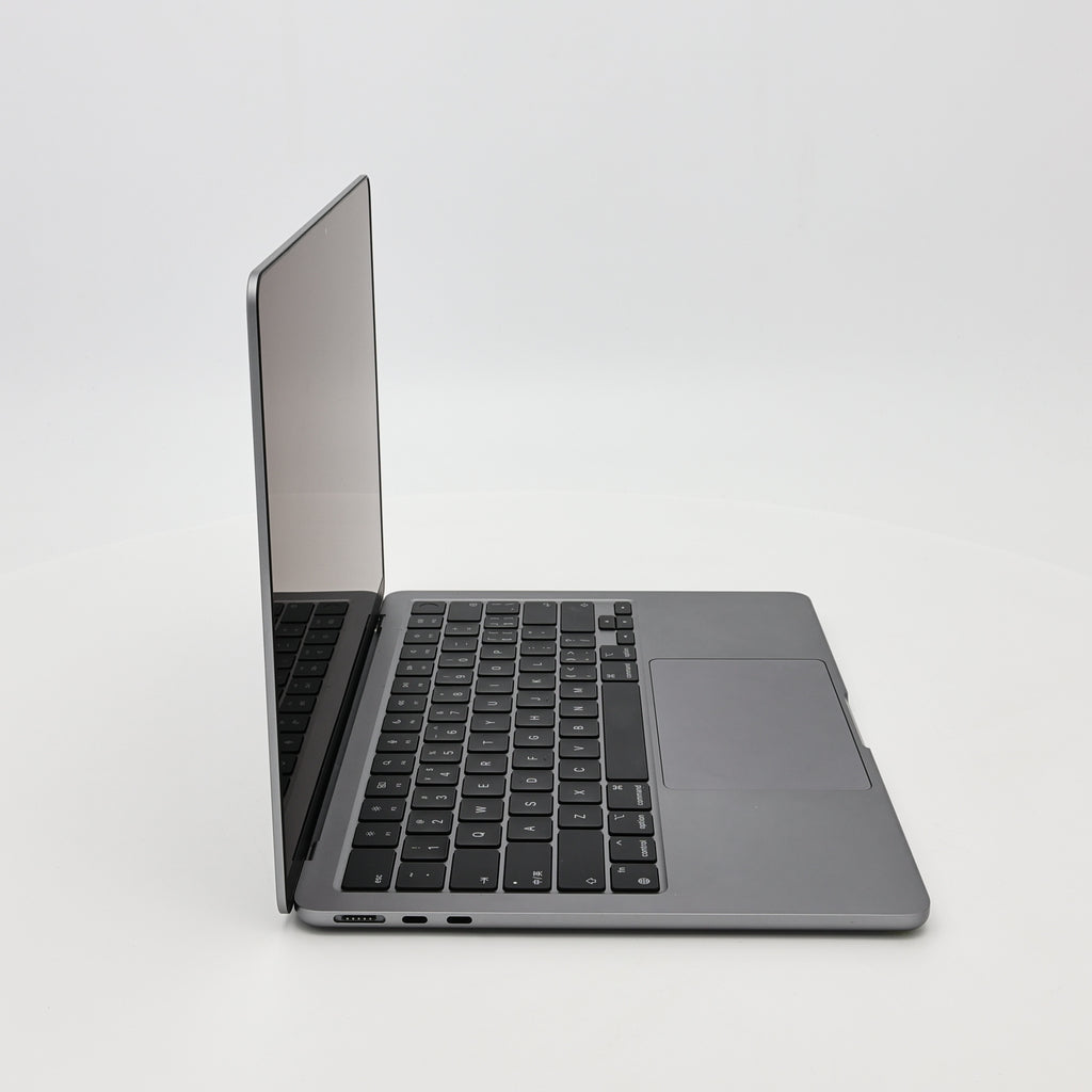 99新 Apple MacBook Air 22年 13寸 M2（8+8核） 8G RAM 256G SSD 深空灰色