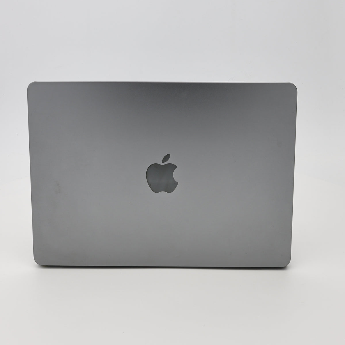 99新 Apple MacBook Air 22年 13寸 M2（8+8核） 8G RAM 256G SSD 深空灰色