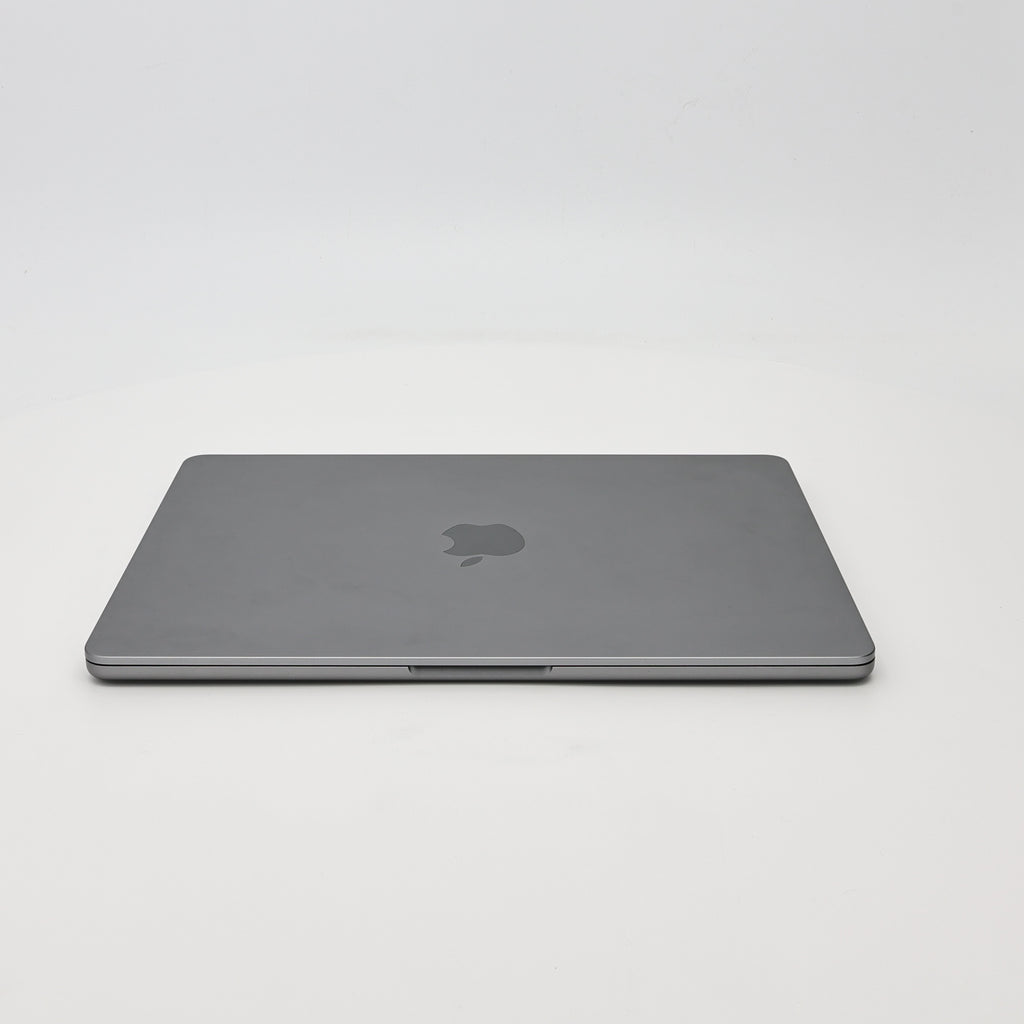 99新 Apple MacBook Air 22年 13寸 M2（8+8核） 8G RAM 256G SSD 深空灰色
