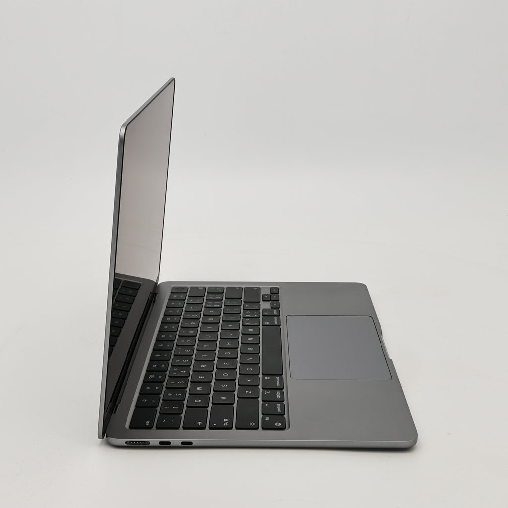 95新 Apple MacBook Air 22年 13寸 M2（8+10核） 8G RAM 512G SSD 深空灰色