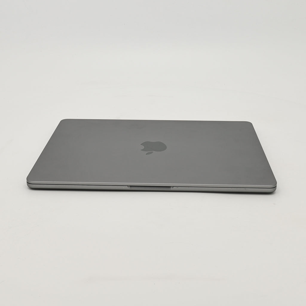 95新 Apple MacBook Air 22年 13寸 M2（8+10核） 8G RAM 512G SSD 深空灰色
