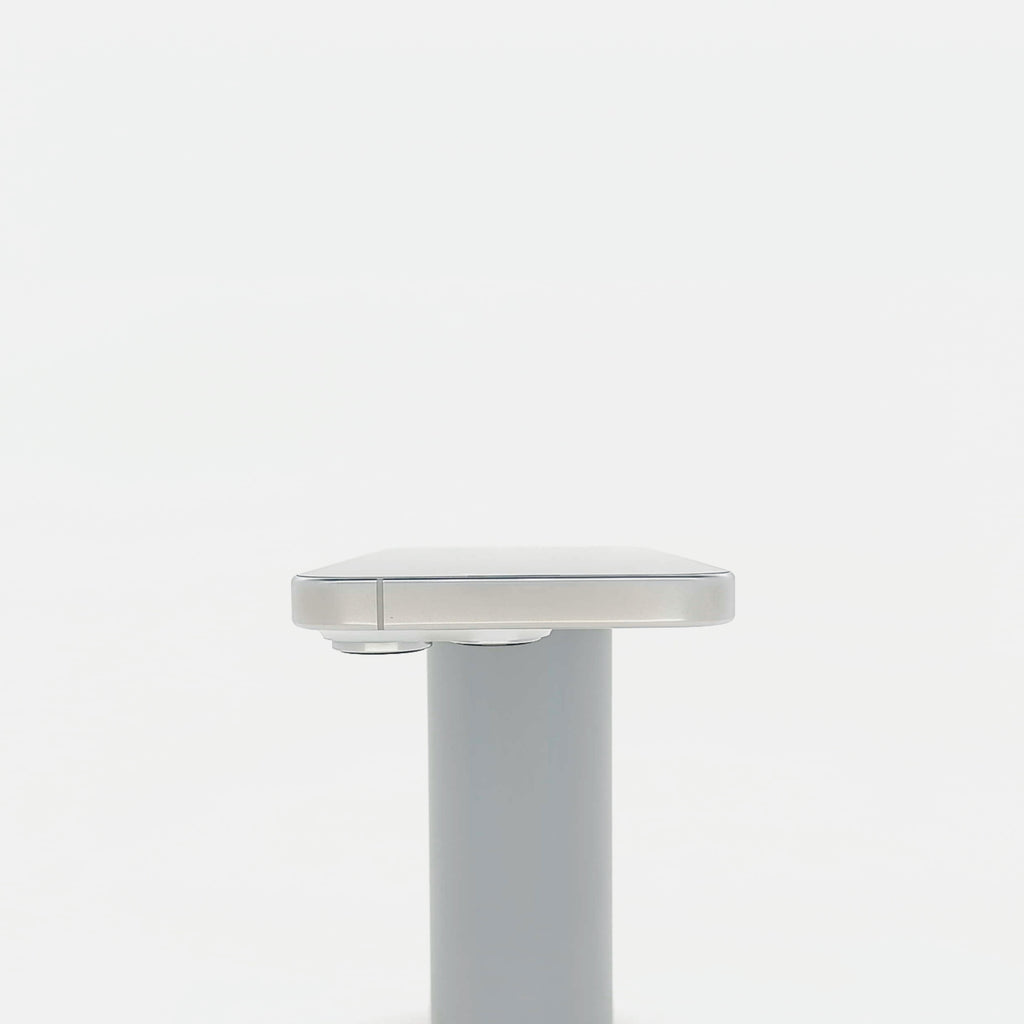 95新 Apple iPhone 16 Pro 128G 白色鈦金屬 中國大陸版