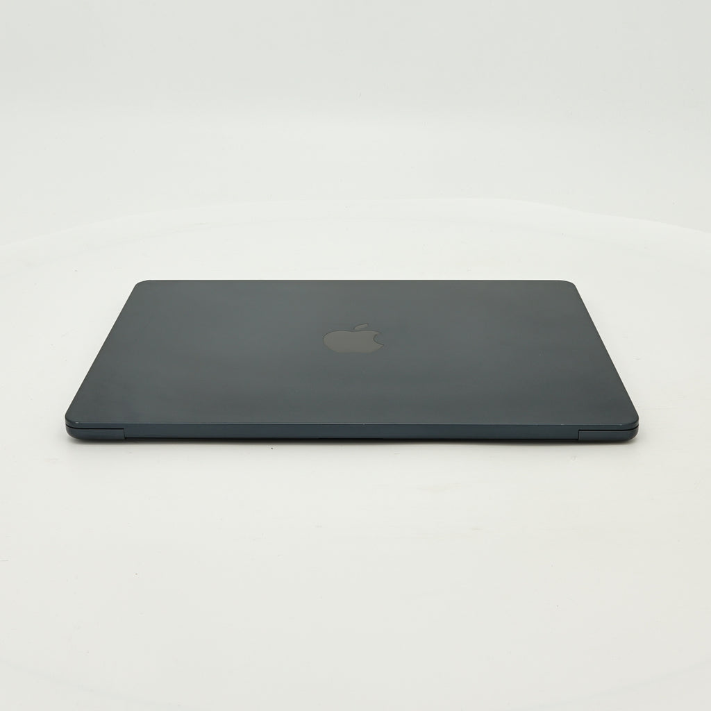 95新 Apple MacBook Air 22年 13寸 M2（8+10核） 8G RAM 512G SSD 午夜色