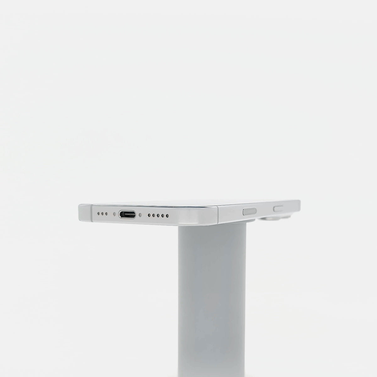 95新 Apple iPhone 16 Pro 128G 白色鈦金屬 中國大陸版