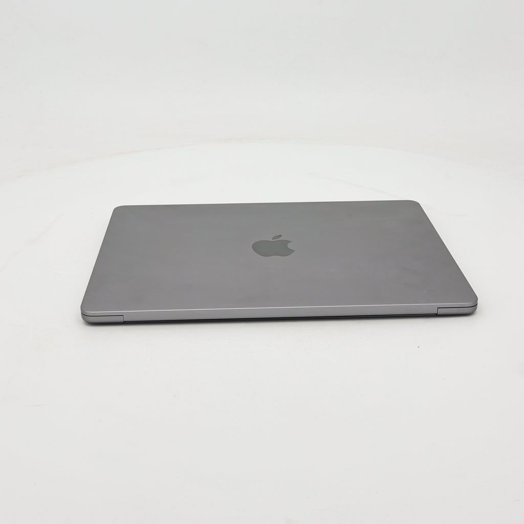 95新 Apple MacBook Air 22年 13寸 M2（8+8核） 8G RAM 256G SSD 深空灰色