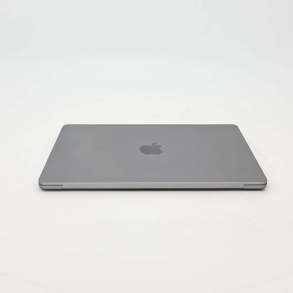 95新 Apple MacBook Air 22年 13寸 M2（8+10核） 8G RAM 512G SSD 深空灰色