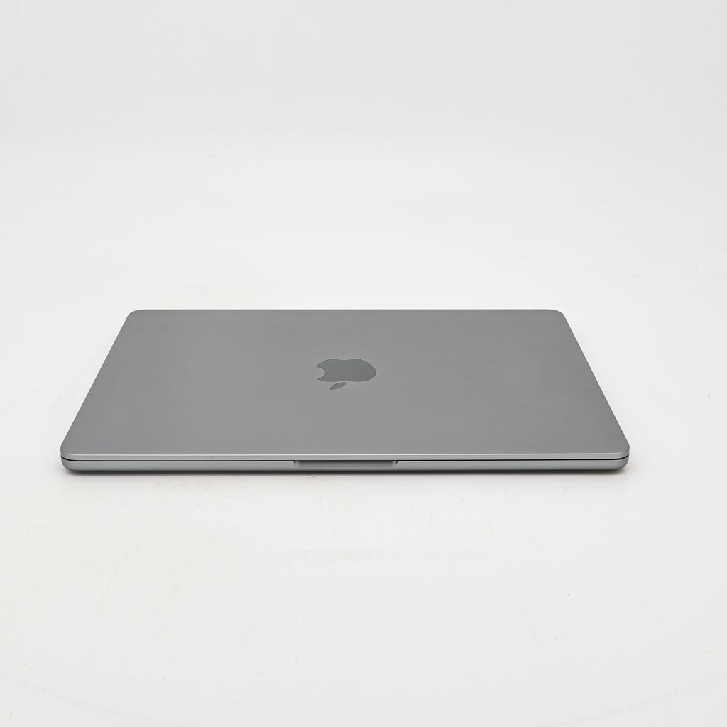 95新 Apple MacBook Air 22年 13寸 M2（8+10核） 8G RAM 512G SSD 深空灰色