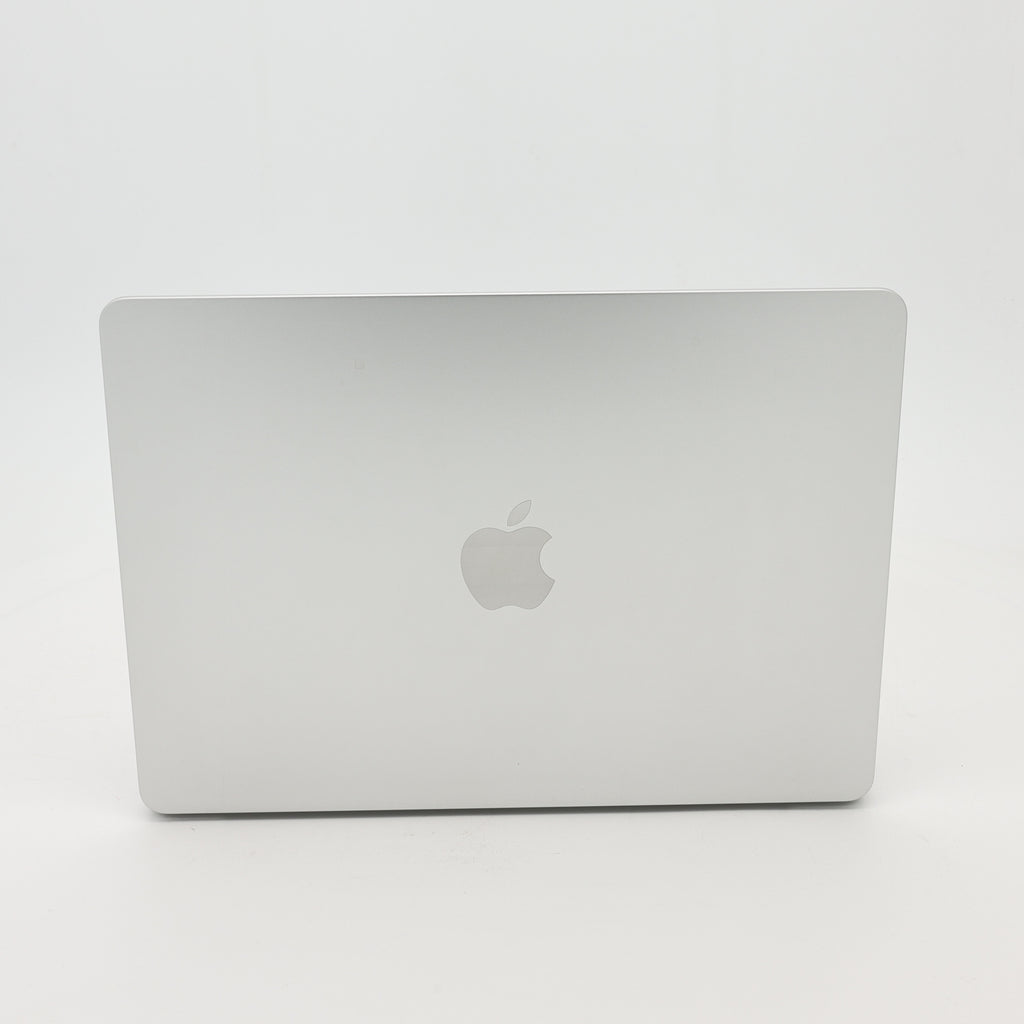 95新 Apple MacBook Air 22年 13寸 M2（8+8核） 8G RAM 256G SSD 銀色