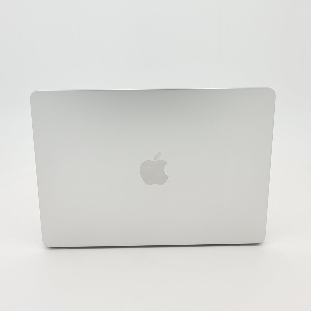 95新 Apple MacBook Air 22年 13寸 M2（8+8核） 8G RAM 256G SSD 銀色