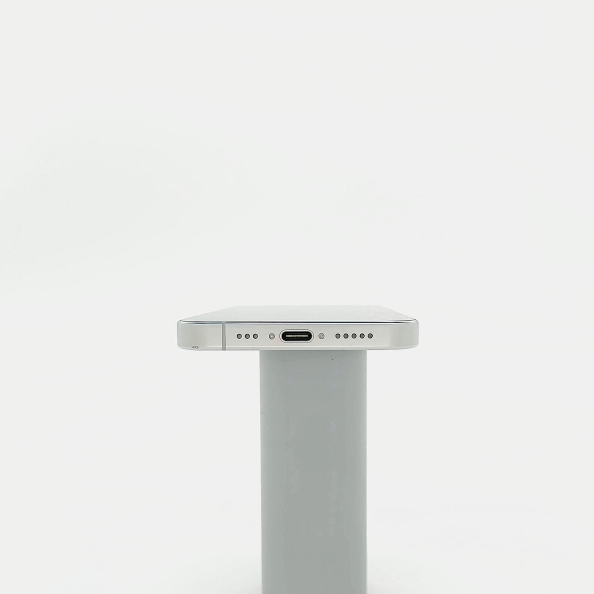 95新 Apple iPhone 16 Pro 128G 白色鈦金屬 中國大陸版