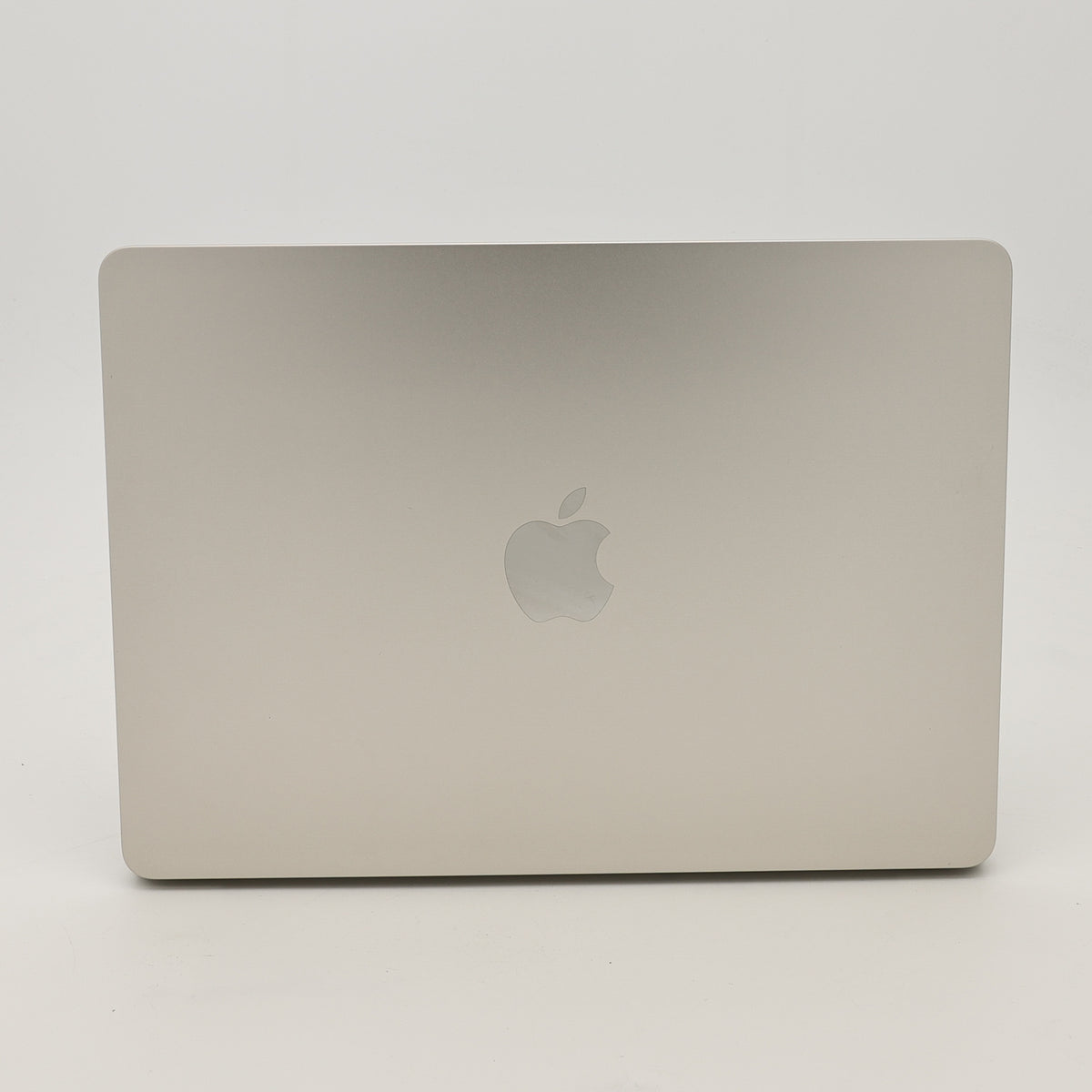 95新 Apple MacBook Air 22年 13寸 M2（8+8核） 16G RAM 256G SSD 星光色