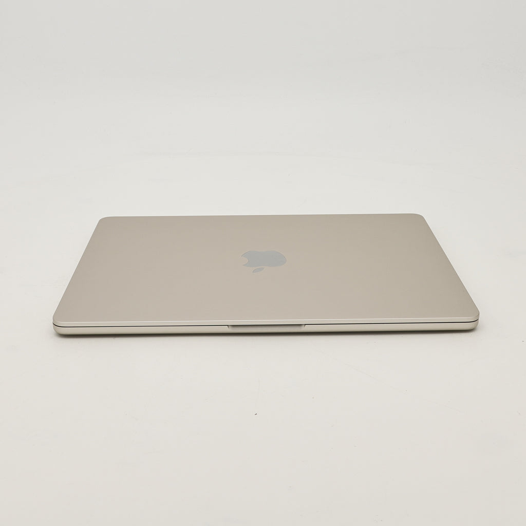 95新 Apple MacBook Air 22年 13寸 M2（8+8核） 16G RAM 256G SSD 星光色