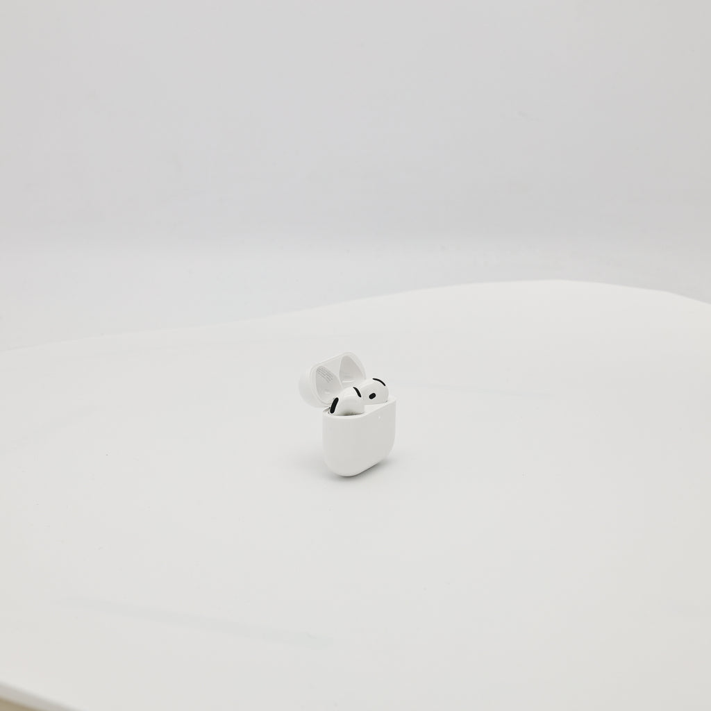 99新 Apple AirPods 4 (支持主动降噪) 白色