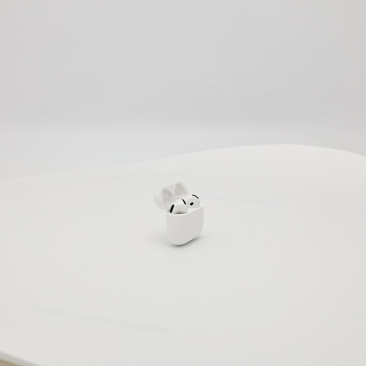 99新 Apple AirPods 4 (支持主动降噪) 白色