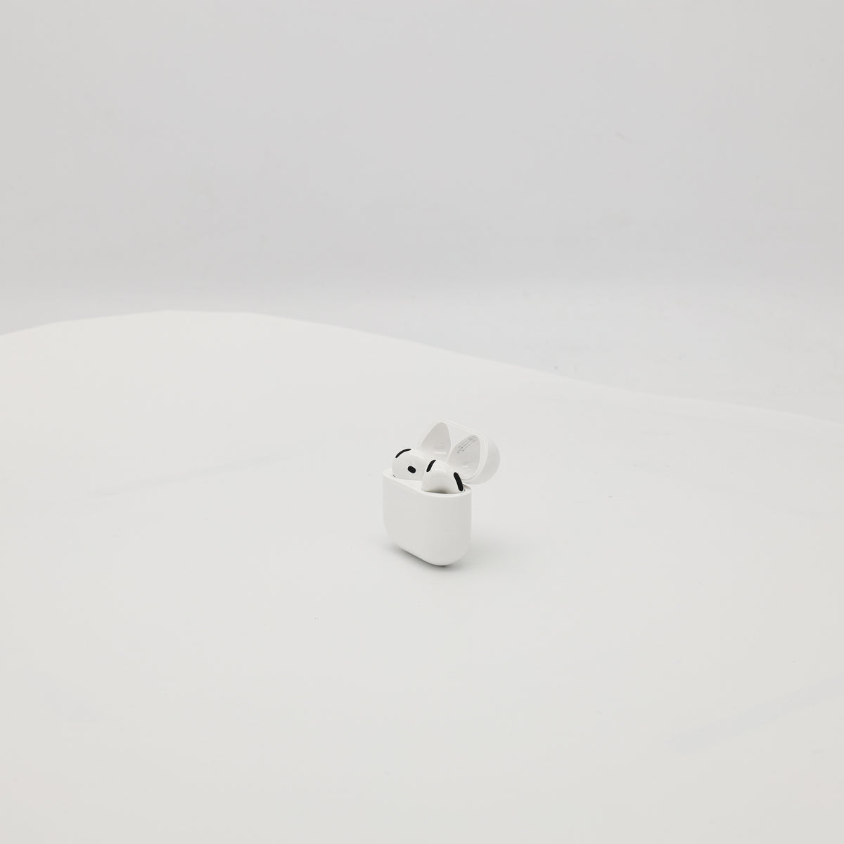 99新 Apple AirPods 4 (支持主动降噪) 白色