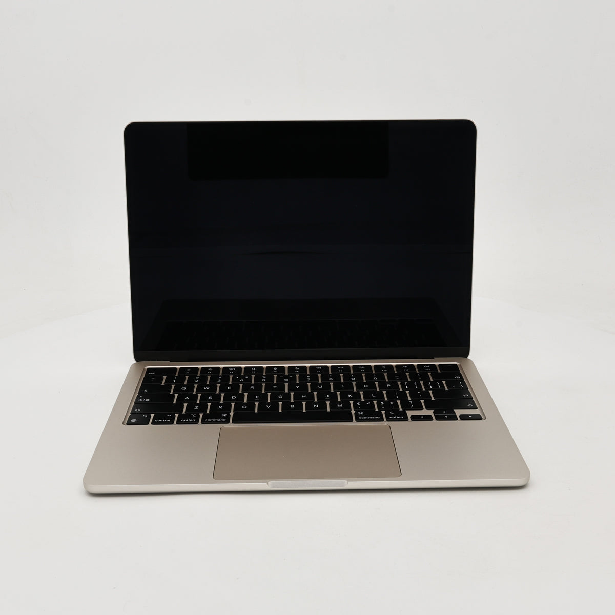 95新 Apple MacBook Air 22年 13寸 M2（8+8核） 8G RAM 512G SSD 星光色
