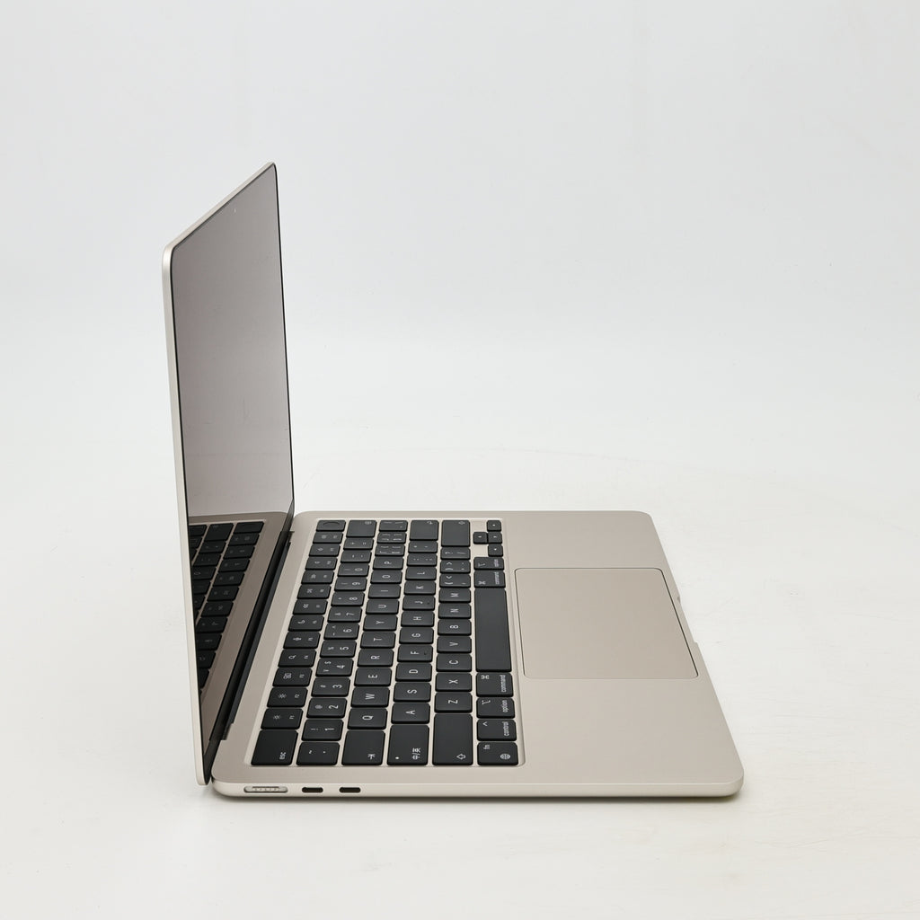 99新 Apple MacBook Air 22年 13寸 M2（8+8核） 8G RAM 256G SSD 星光色