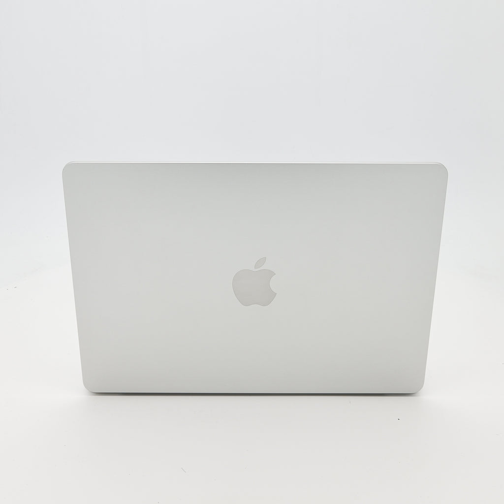 95新 Apple MacBook Air 22年 13寸 M2（8+8核） 8G RAM 256G SSD 銀色