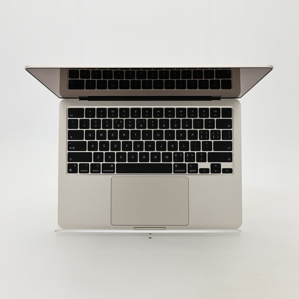 95新 Apple MacBook Air 22年 13寸 M2（8+8核） 8G RAM 256G SSD 星光色