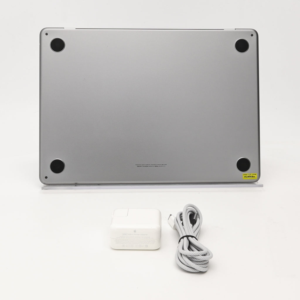 99新 Apple MacBook Air 22年 13寸 M2（8+8核） 16G RAM 256G SSD 深空灰色