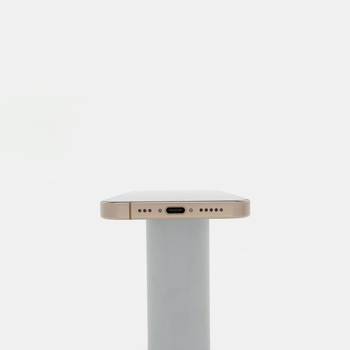 95新 Apple iPhone 16 Pro 128G 沙漠色鈦金屬 中國大陸版