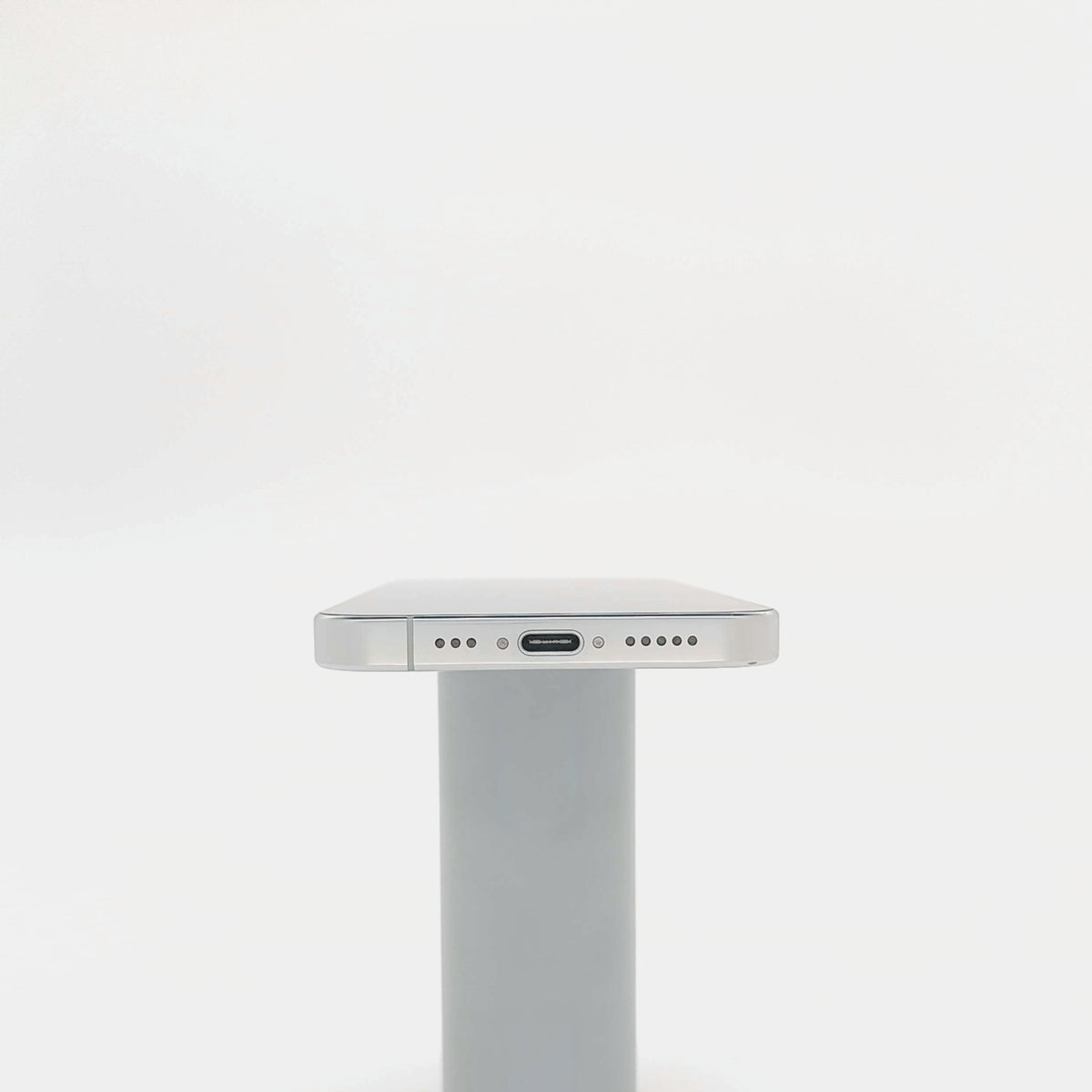 95新 Apple iPhone 16 Pro 128G 白色鈦金屬 中國大陸版