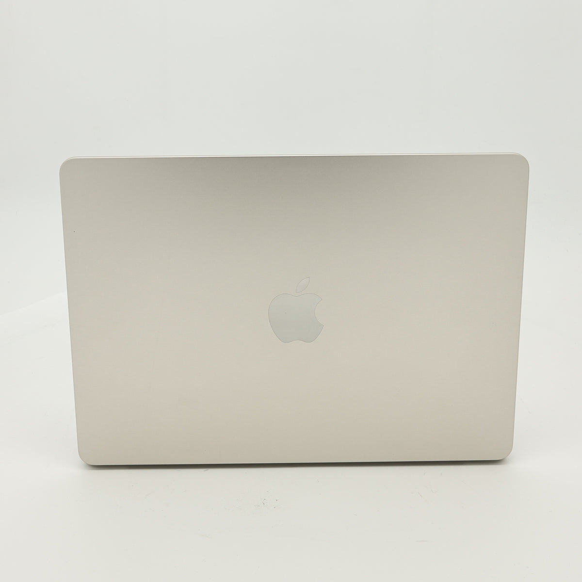 95新 Apple MacBook Air 22年 13寸 M2（8+8核） 8G RAM 256G SSD 星光色