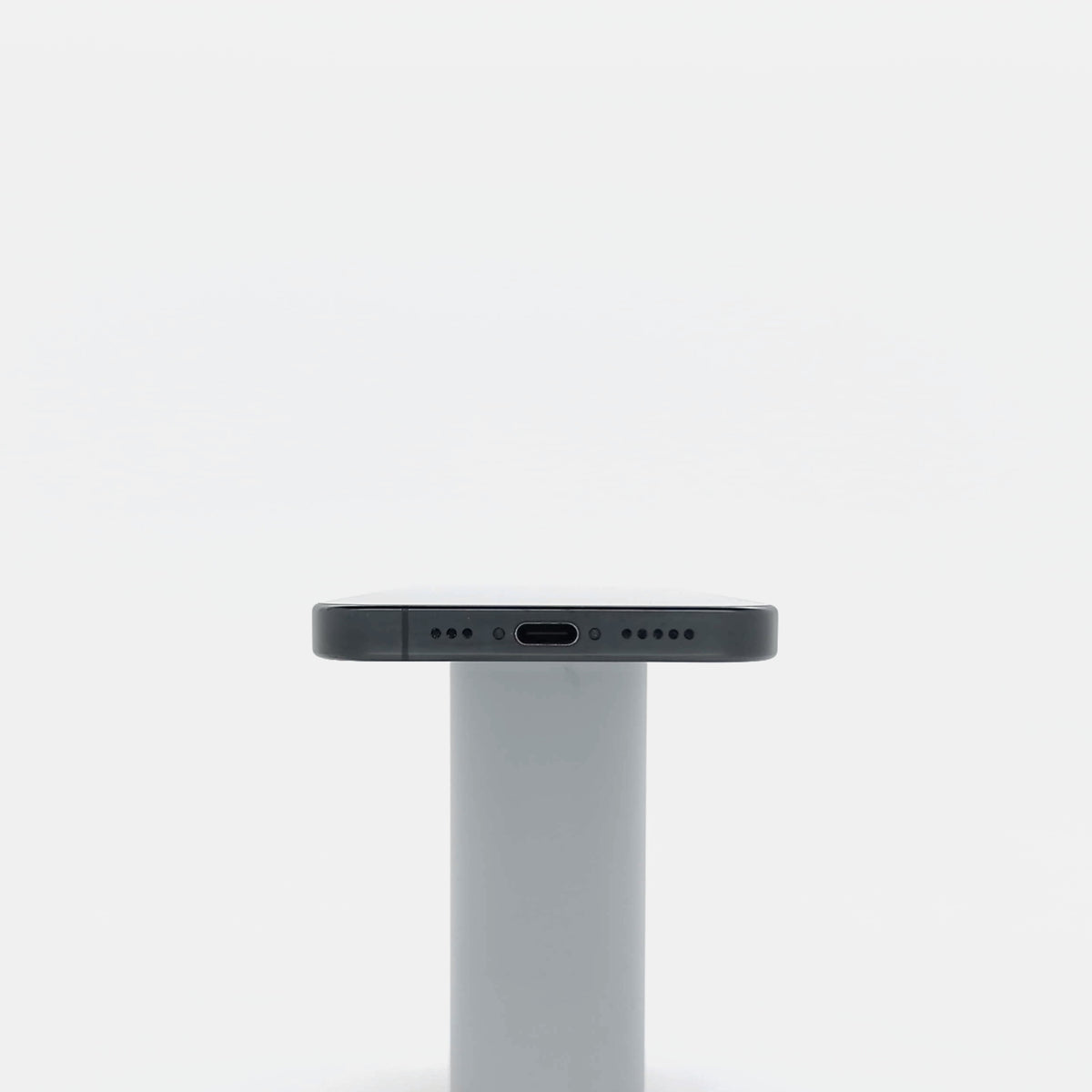 95新 Apple iPhone 16 Pro 128G 黑色鈦金屬 中國大陸版