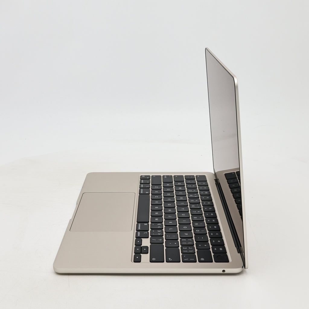 95新 Apple MacBook Air 22年 13寸 M2（8+8核） 8G RAM 256G SSD 星光色