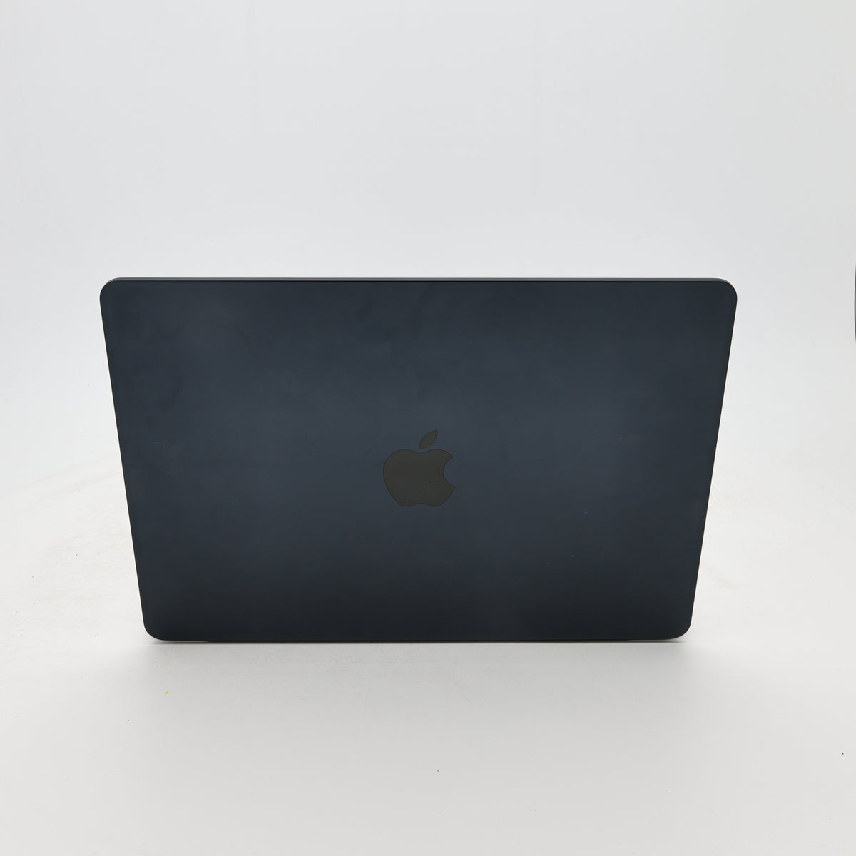 95新 Apple MacBook Air 22年 13寸 M2（8+8核） 8G RAM 256G SSD 午夜色