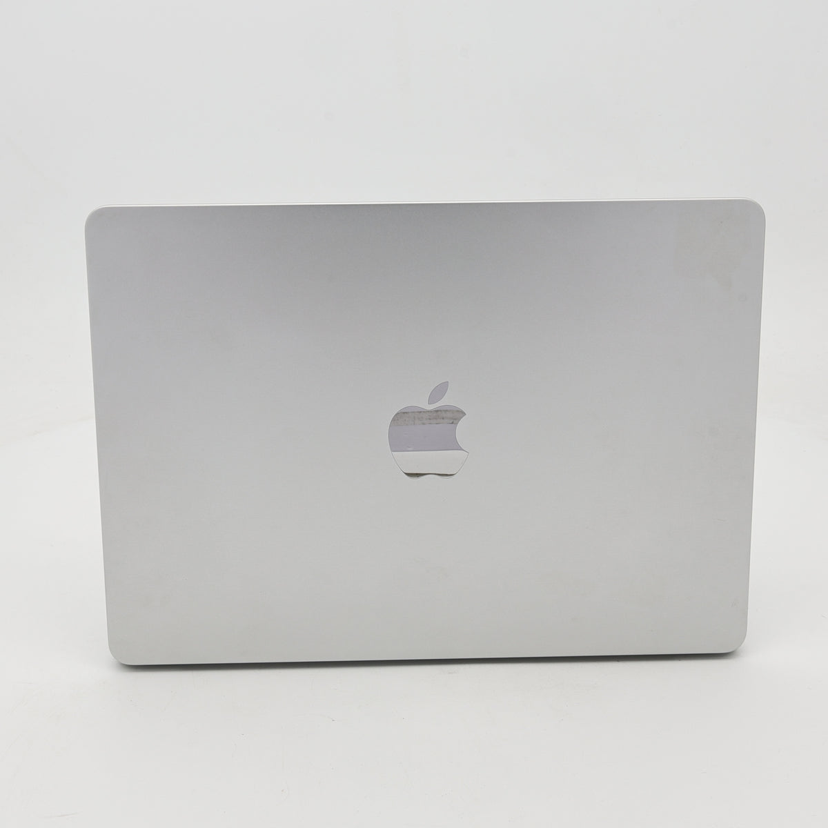 95新 Apple MacBook Air 22年 13寸 M2（8+8核） 8G RAM 256G SSD 銀色