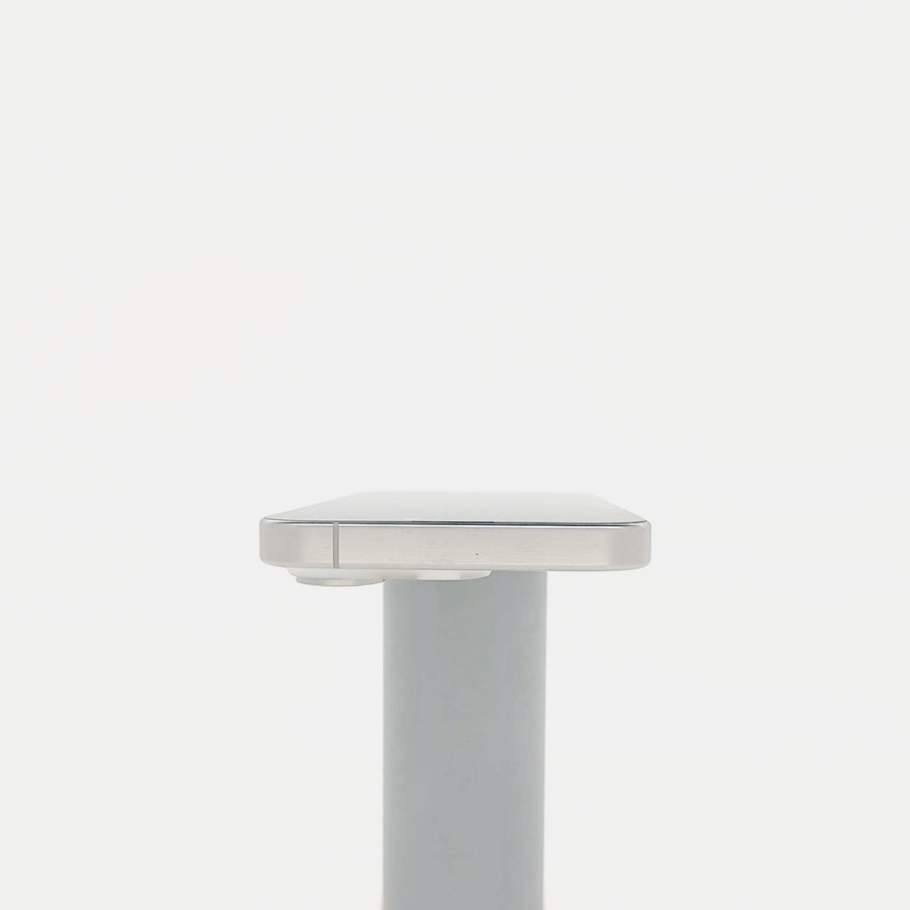 95新 Apple iPhone 15 Pro 128G 白色鈦金屬 中國大陸版