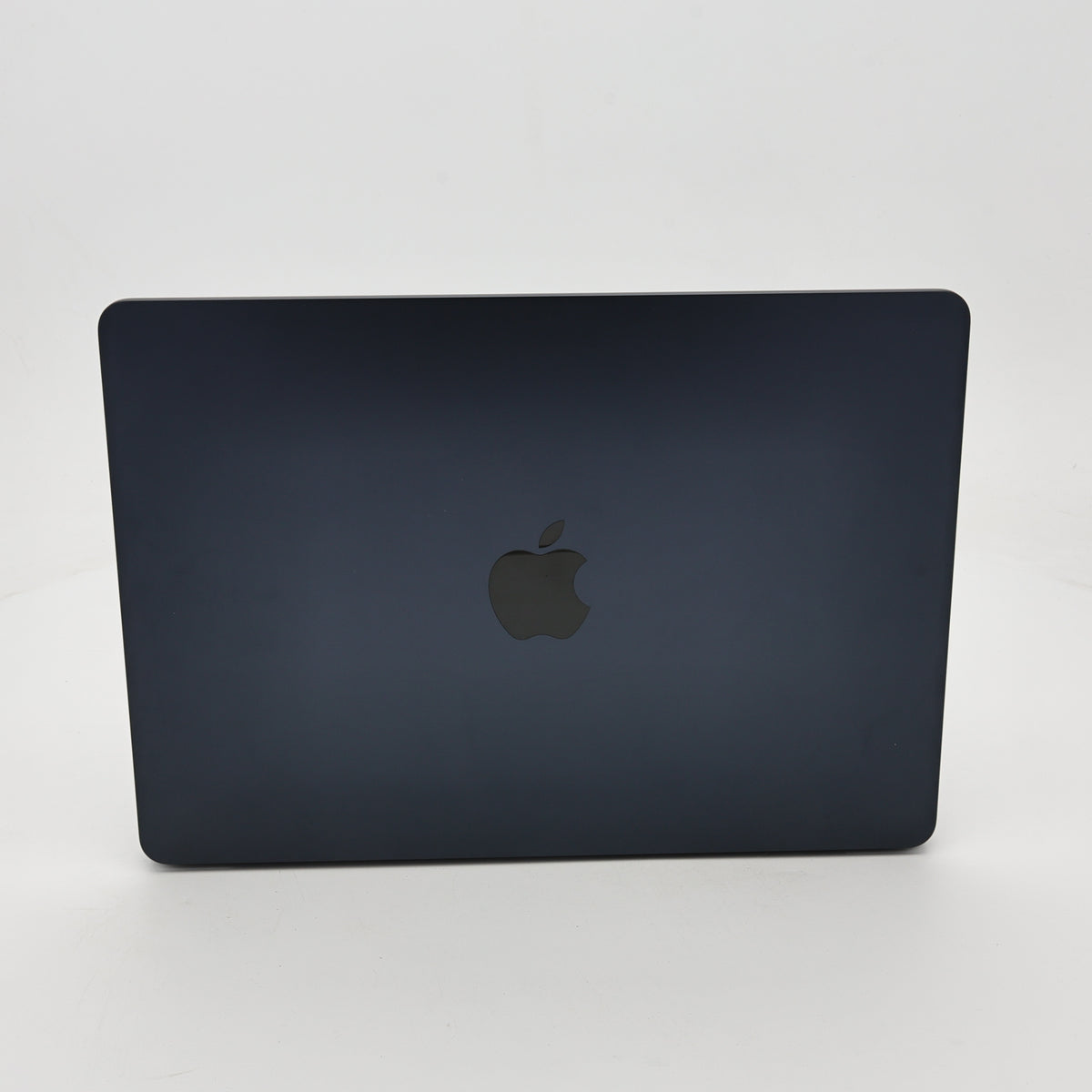 95新 Apple MacBook Air 22年 13寸 M2（8+10核） 8G RAM 512G SSD 午夜色