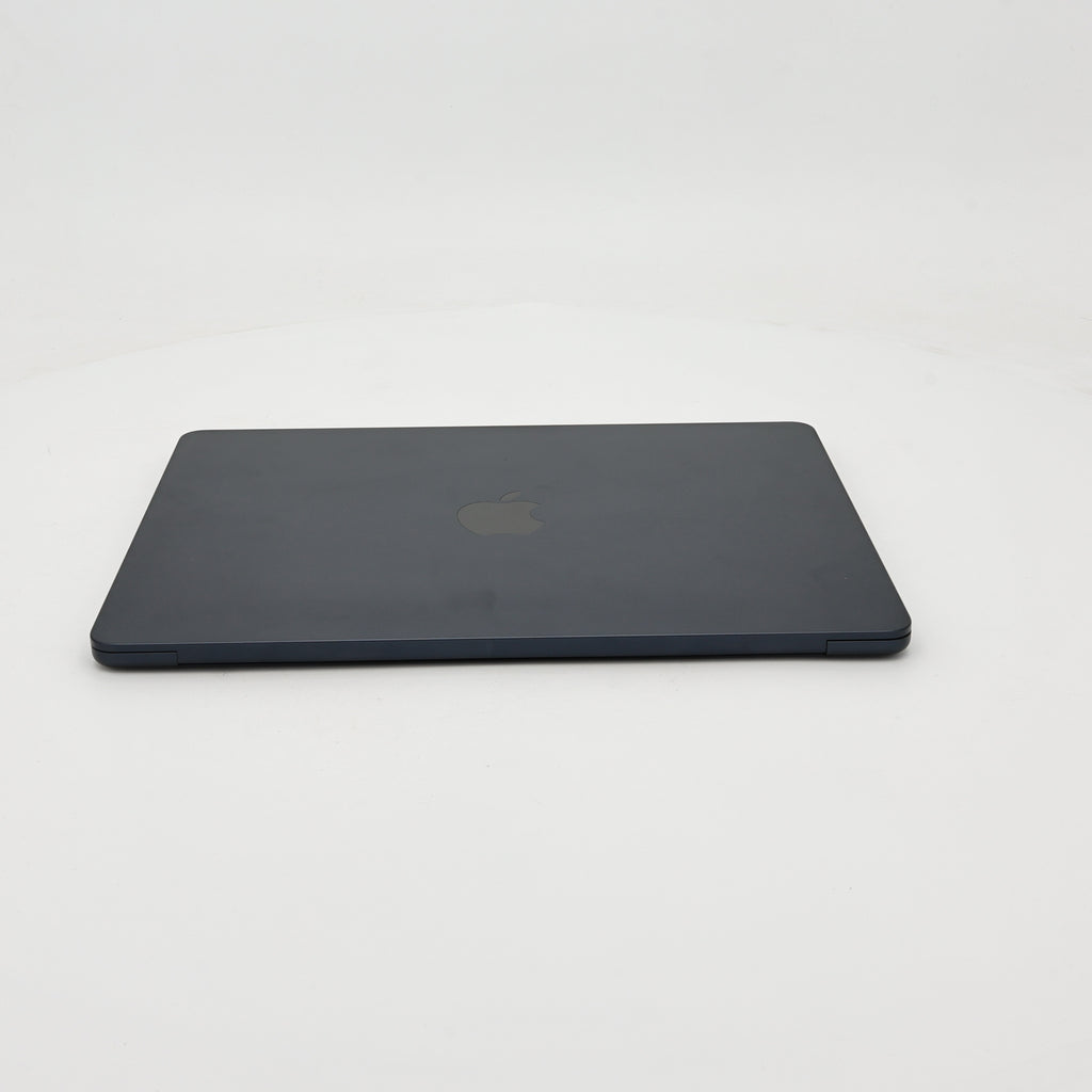 95新 Apple MacBook Air 22年 13寸 M2（8+10核） 8G RAM 512G SSD 午夜色