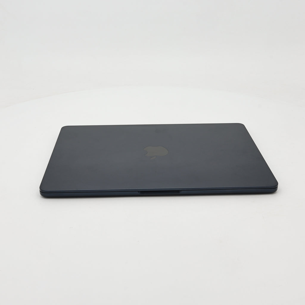 95新 Apple MacBook Air 22年 13寸 M2（8+10核） 8G RAM 512G SSD 午夜色